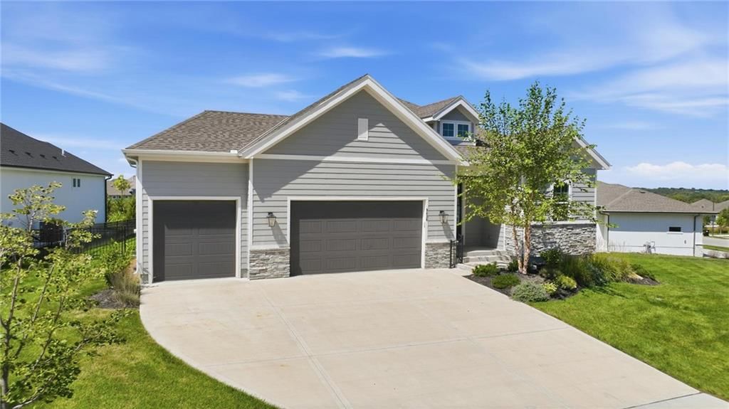 Photo 52 of 54 - 9436 Aurora Street, Lenexa, KS 66220