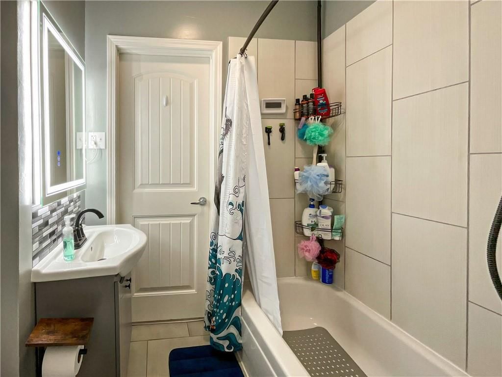 1318 S Carr Avenue — photo 14