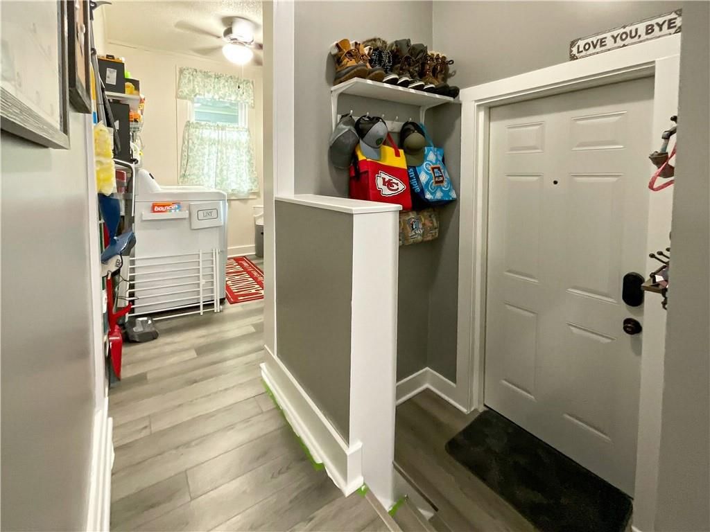1318 S Carr Avenue — photo 17