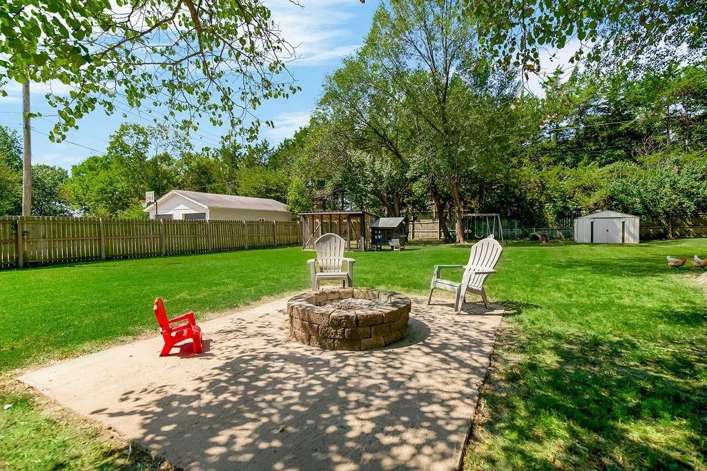 Photo 15 of 32 - 17226 Chula Vista Drive, Belton, MO 64012