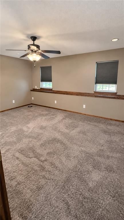 305 SW 600 Road — photo 12