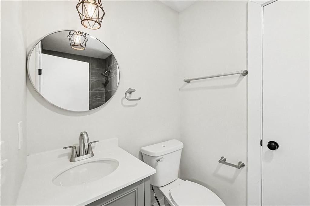 5628 Melrose Lane — photo 11