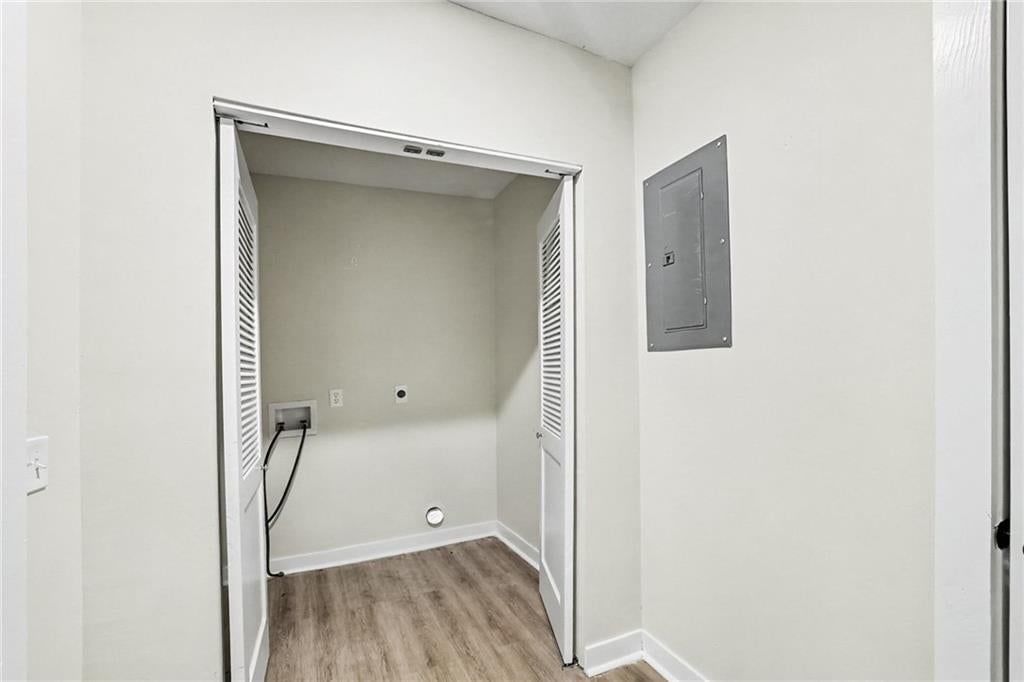 5628 Melrose Lane — photo 19