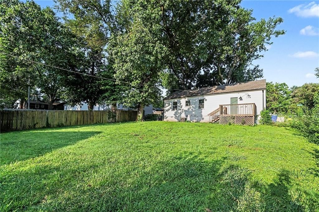 5628 Melrose Lane — photo 22
