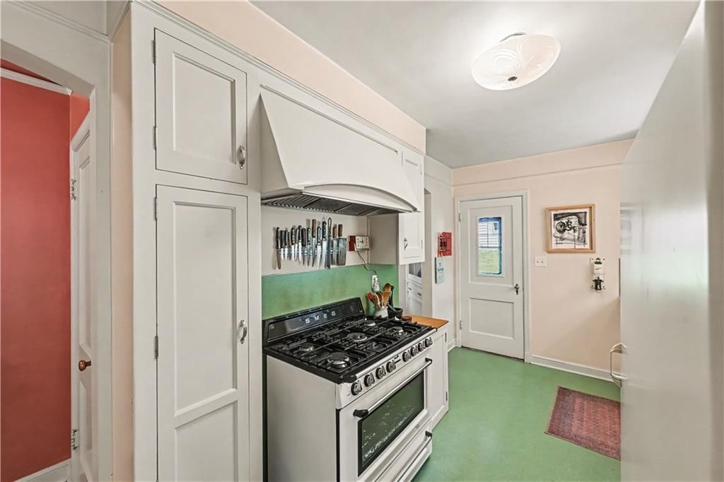 1902 S Lake Drive — photo 13