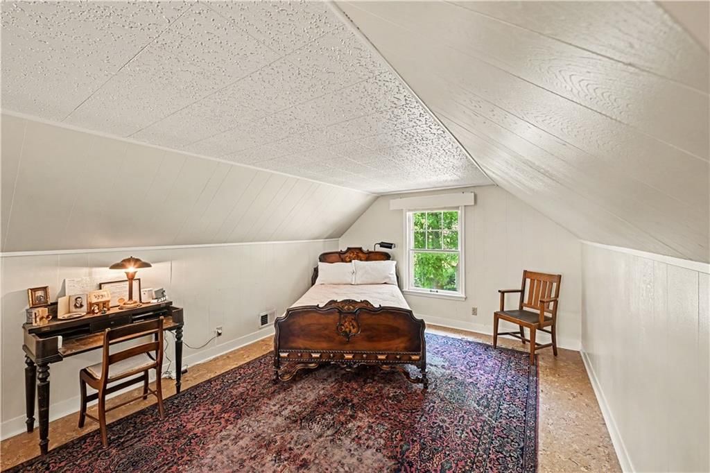 1902 S Lake Drive — photo 17