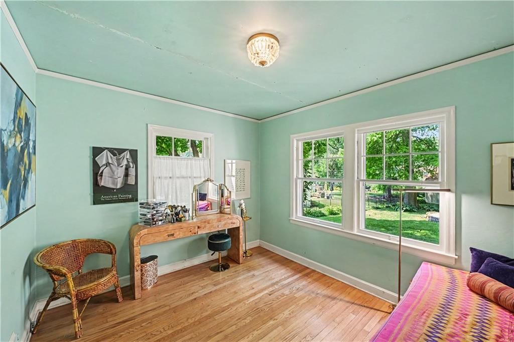 1902 S Lake Drive — photo 22