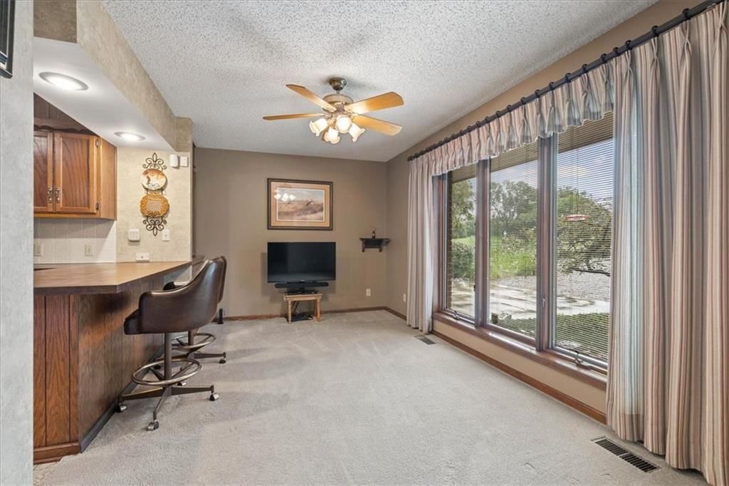 23776 Clare Road — photo 9