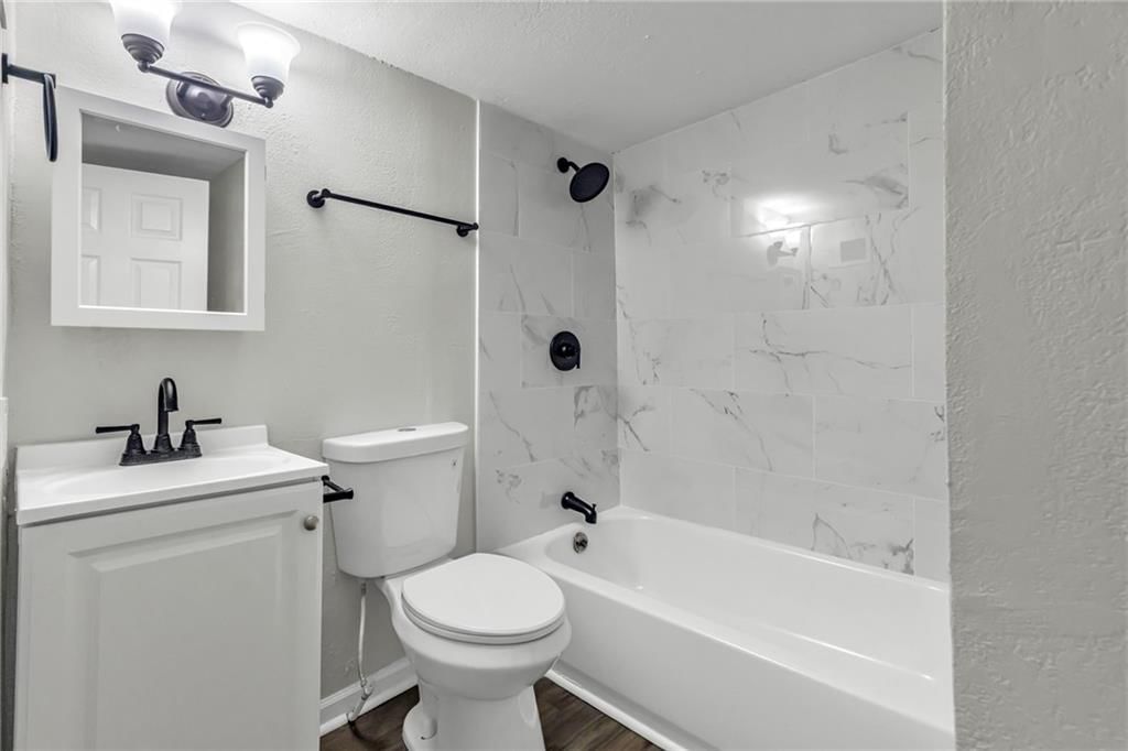 3820 N Brighton Avenue — photo 11
