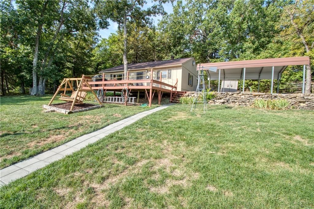 138 Laguna Drive — photo 10