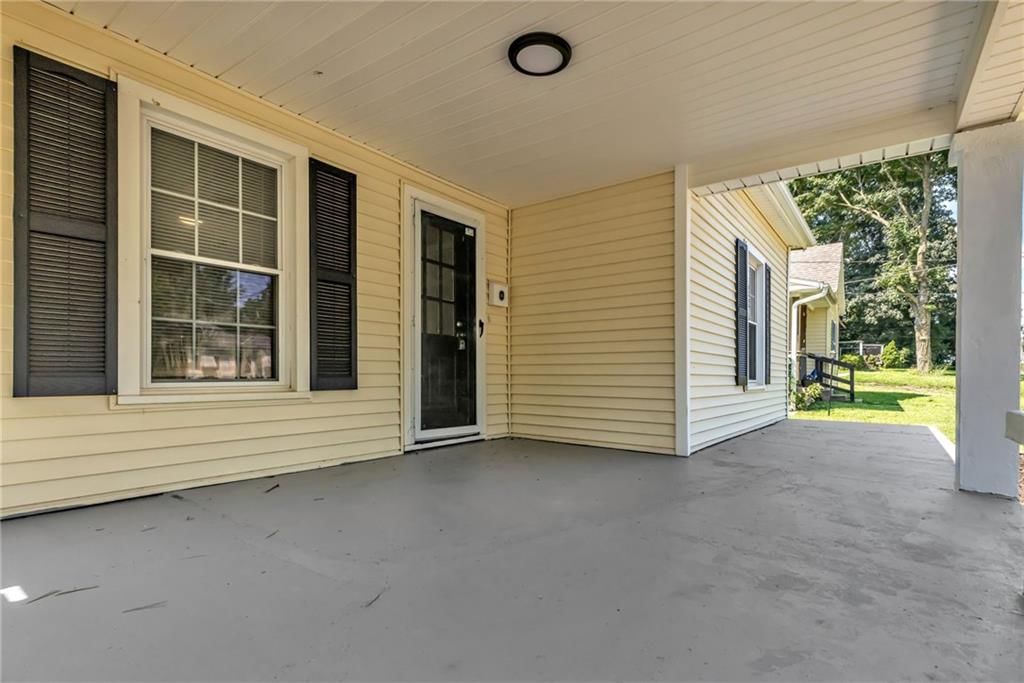 417 E Walnut Street, Independence, MO: listing photo 2