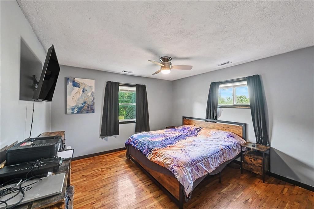 2921 Pear Street — photo 11