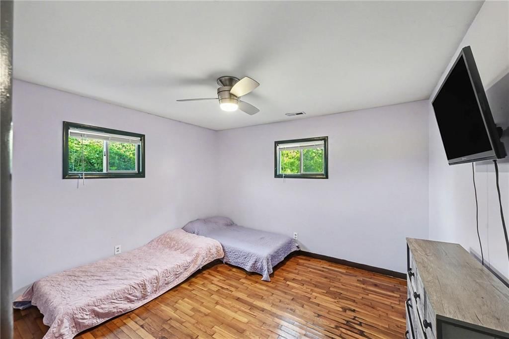 2921 Pear Street — photo 12