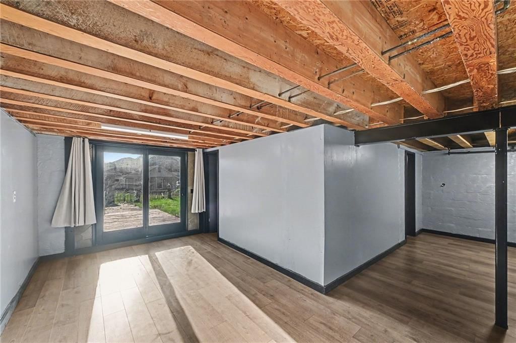 2921 Pear Street — photo 13