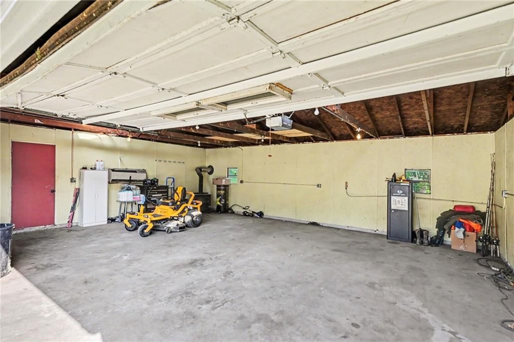 2921 Pear Street — photo 21