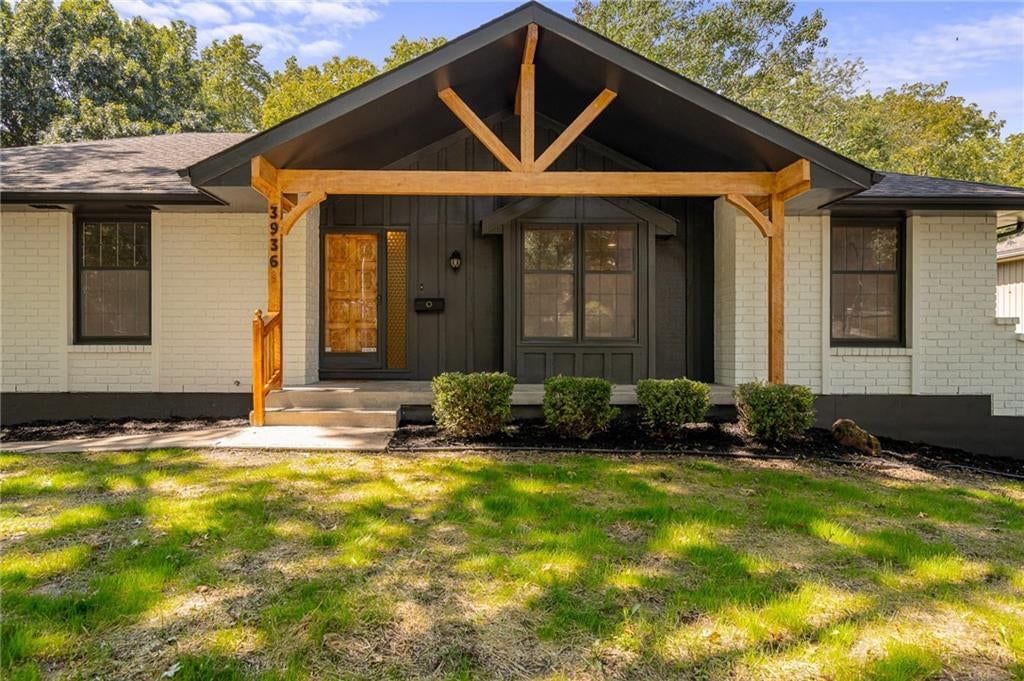 3936 S Sherman Drive — photo 12