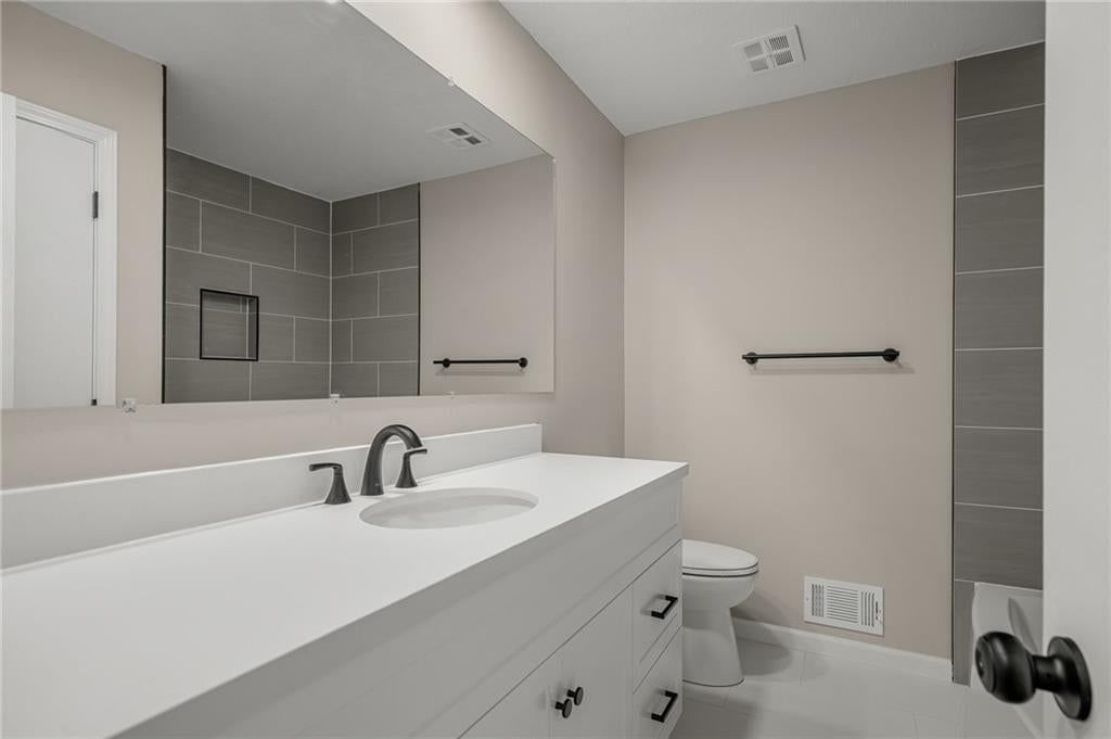 3936 S Sherman Drive — photo 46