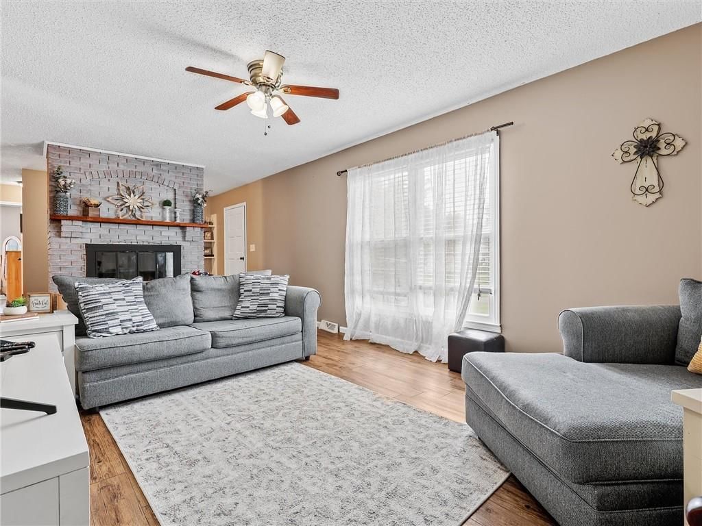 612 Crispin Street — photo 5