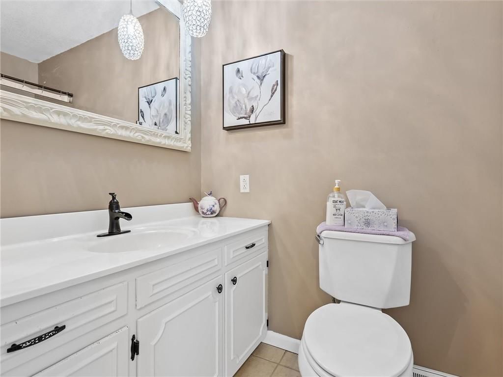 612 Crispin Street — photo 13