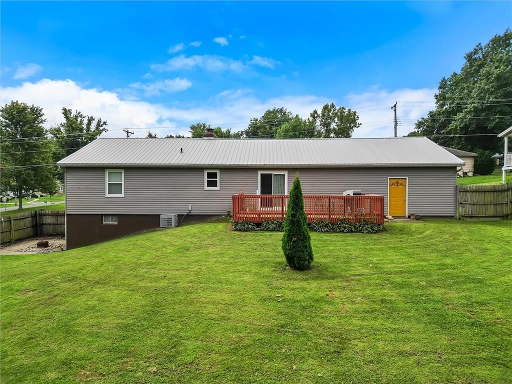 612 Crispin Street — photo 23