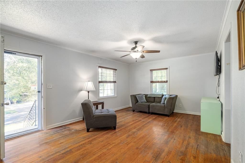 8605 Summit Street — photo 9