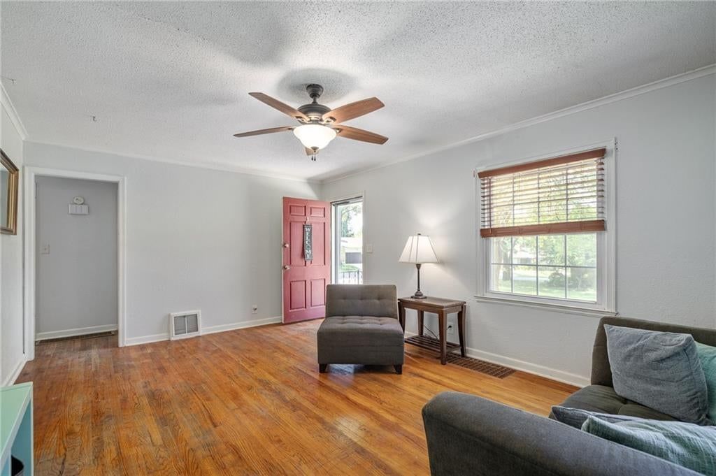 8605 Summit Street — photo 10