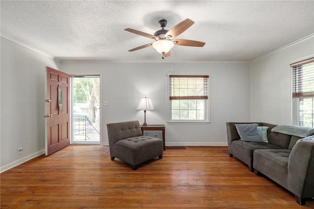 8605 Summit Street — photo 12
