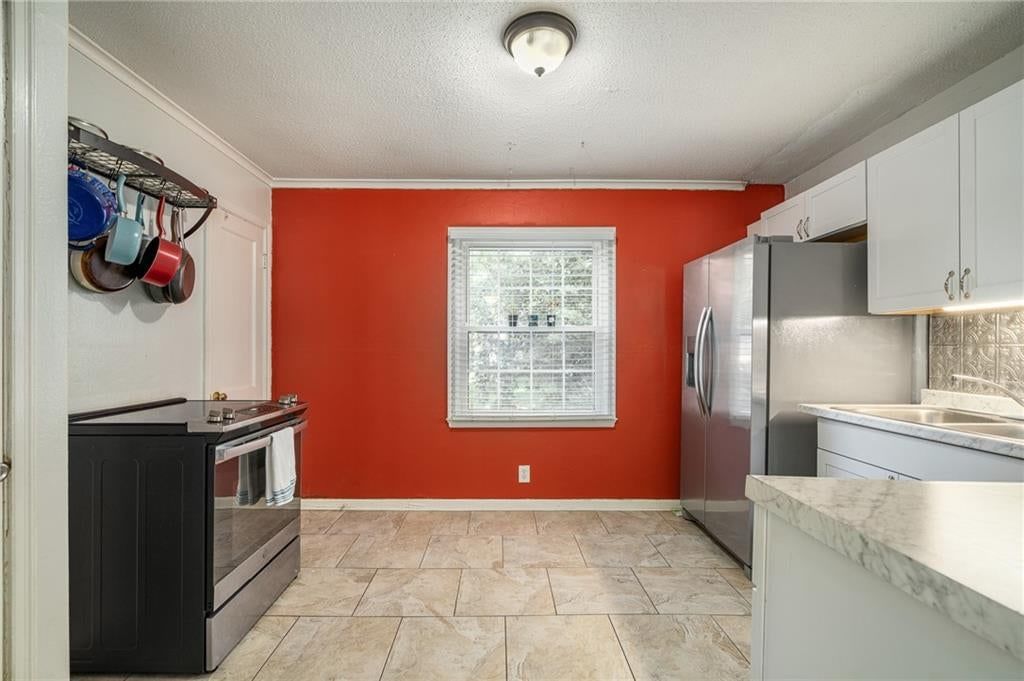 8605 Summit Street — photo 13