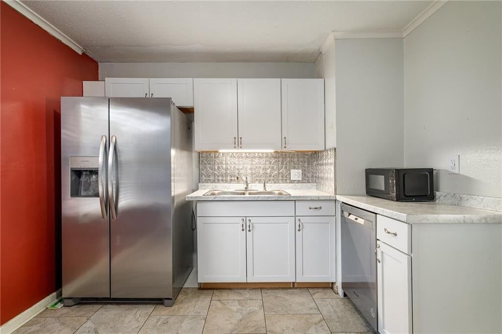 8605 Summit Street — photo 15