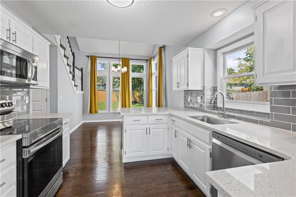 6418 Aminda Street — photo 8