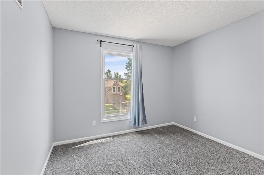6418 Aminda Street — photo 23