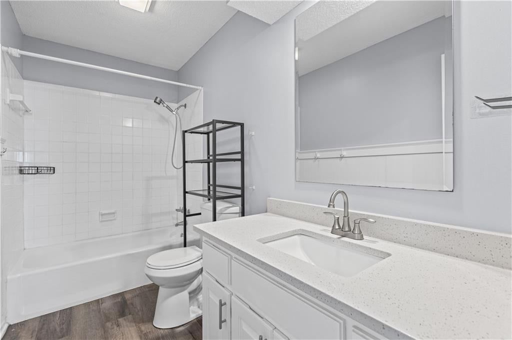 6418 Aminda Street — photo 25