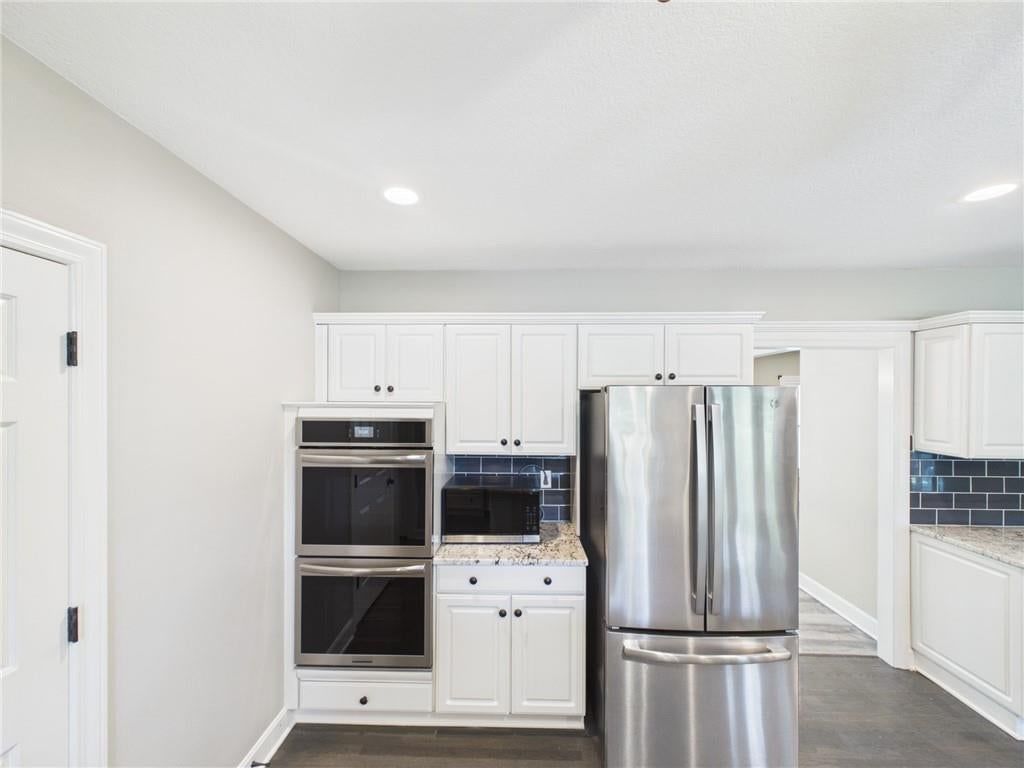 Photo 34 of 92, 3318 S Bellechase Drive, Grain Valley, MO 64029