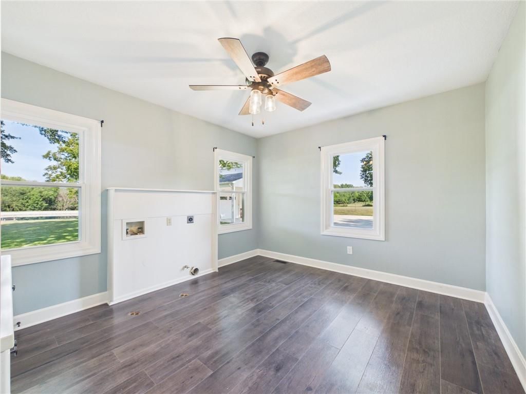 Photo 48 of 92 - 3318 S Bellechase Drive, Grain Valley, MO 64029