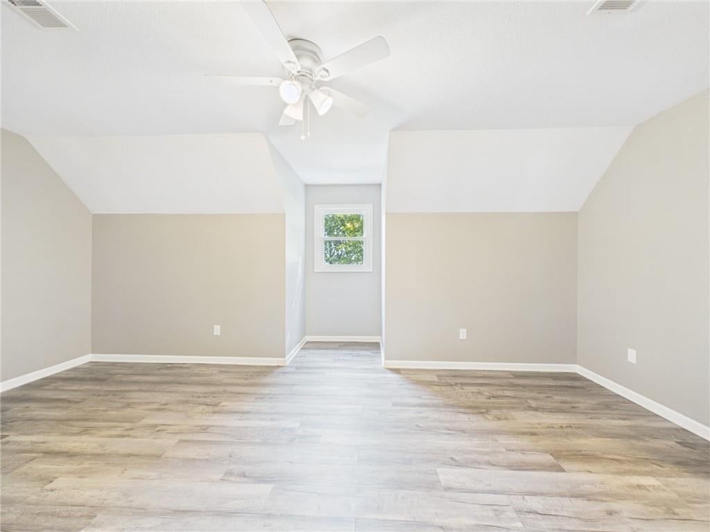 Photo 57 of 92 - 3318 S Bellechase Drive, Grain Valley, MO 64029