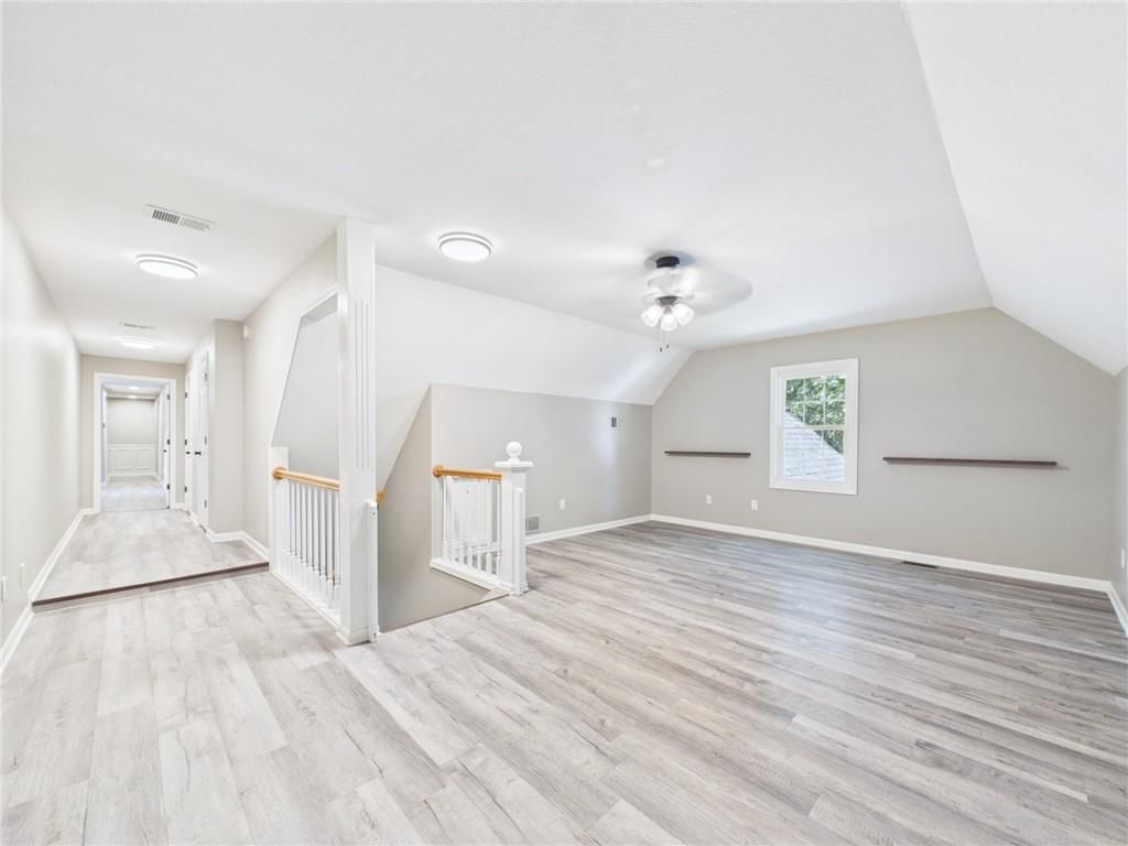 Photo 60 of 92 - 3318 S Bellechase Drive, Grain Valley, MO 64029