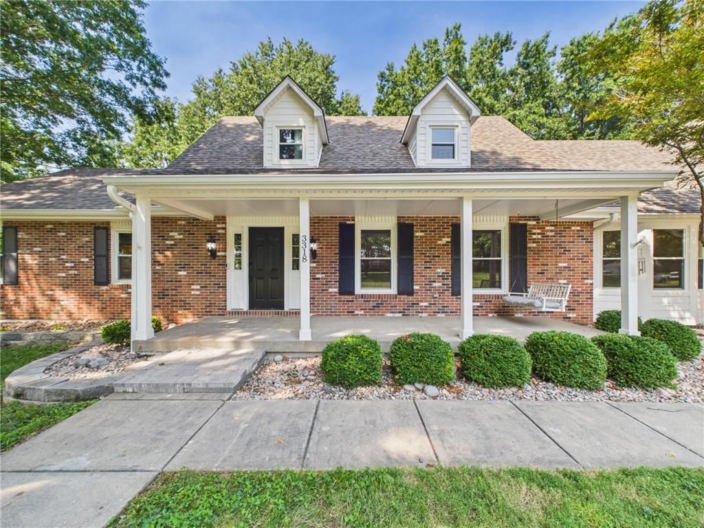 Photo 69 of 92 - 3318 S Bellechase Drive, Grain Valley, MO 64029
