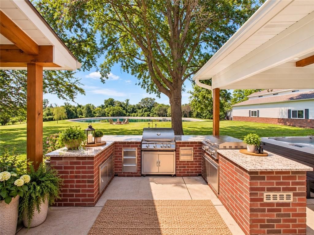 Photo 18 of 92, 3318 S Bellechase Drive, Grain Valley, MO 64029