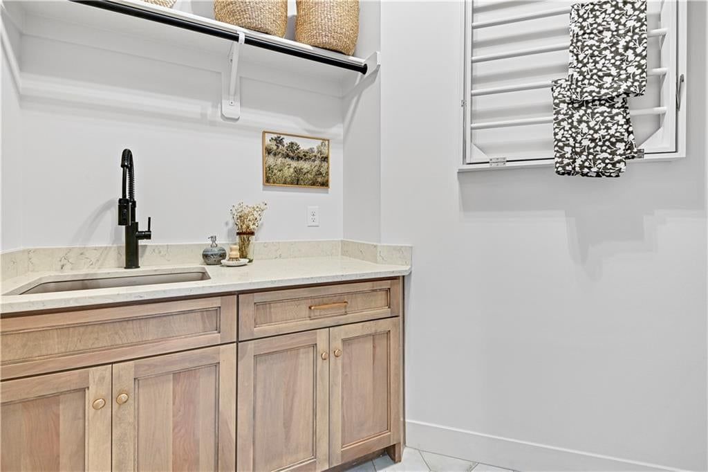 11704 W 181st Street — photo 19