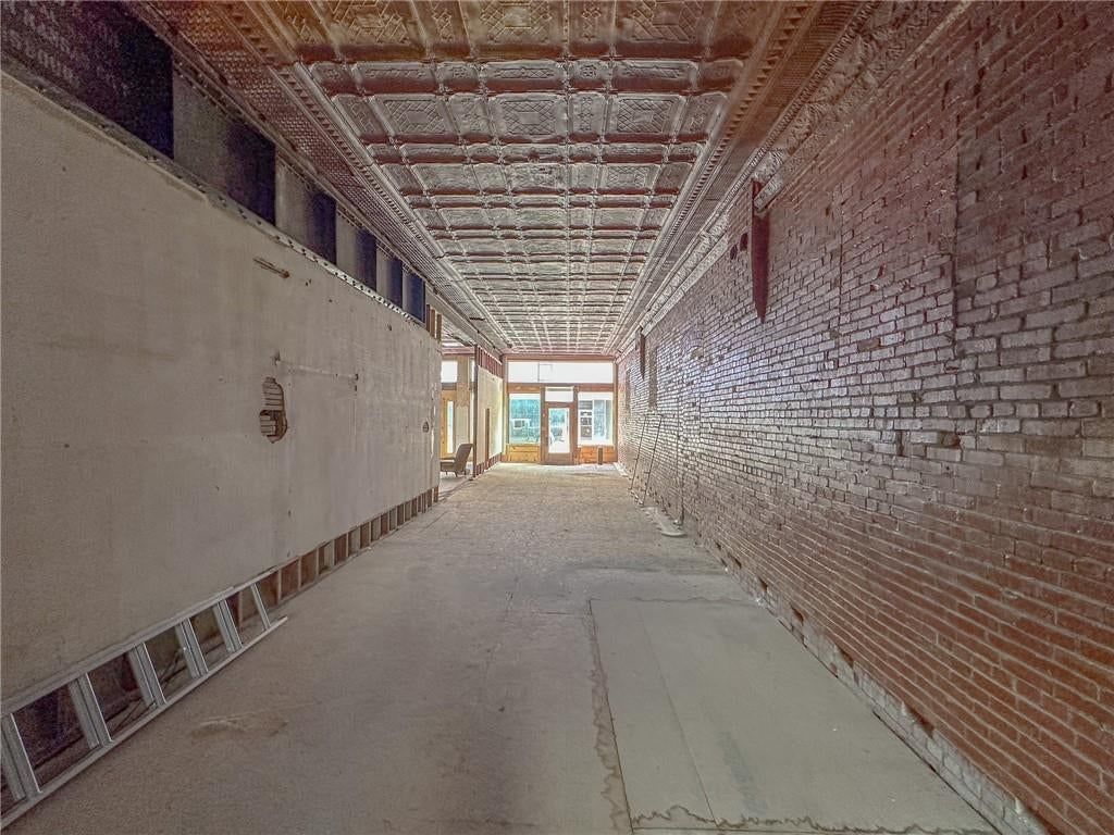 215 South Street — photo 6