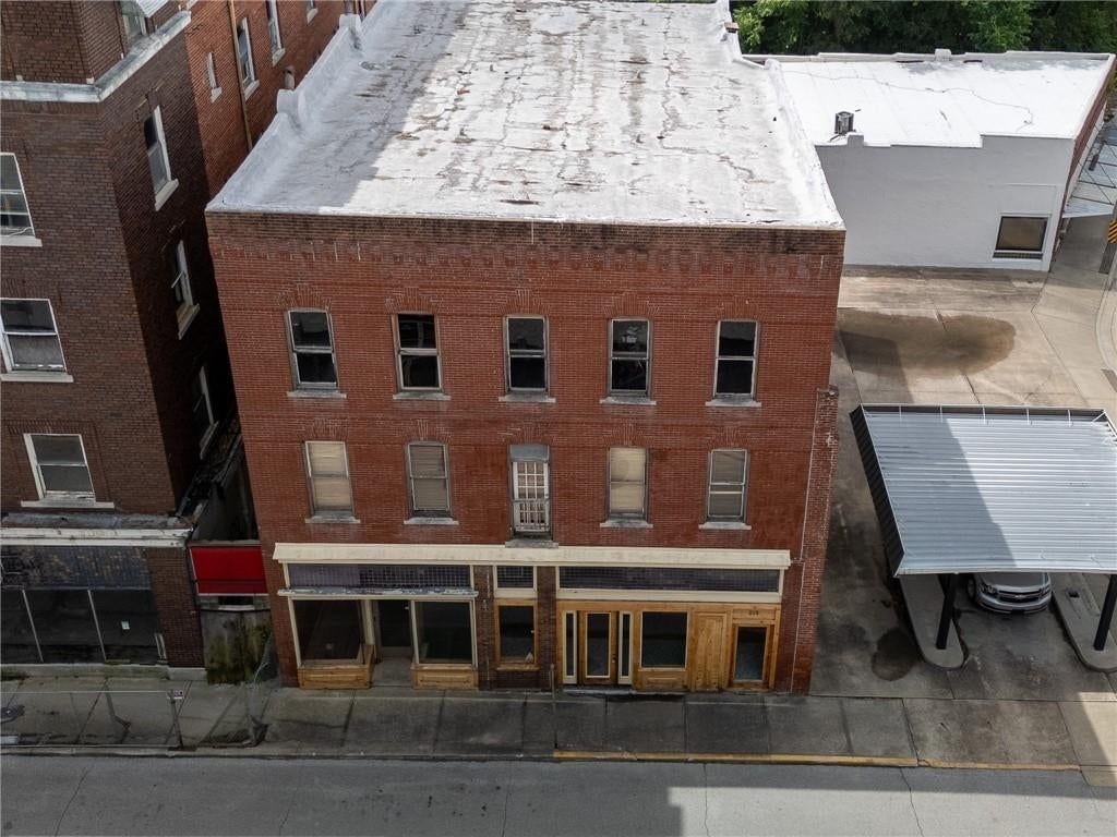 215 South Street — photo 28