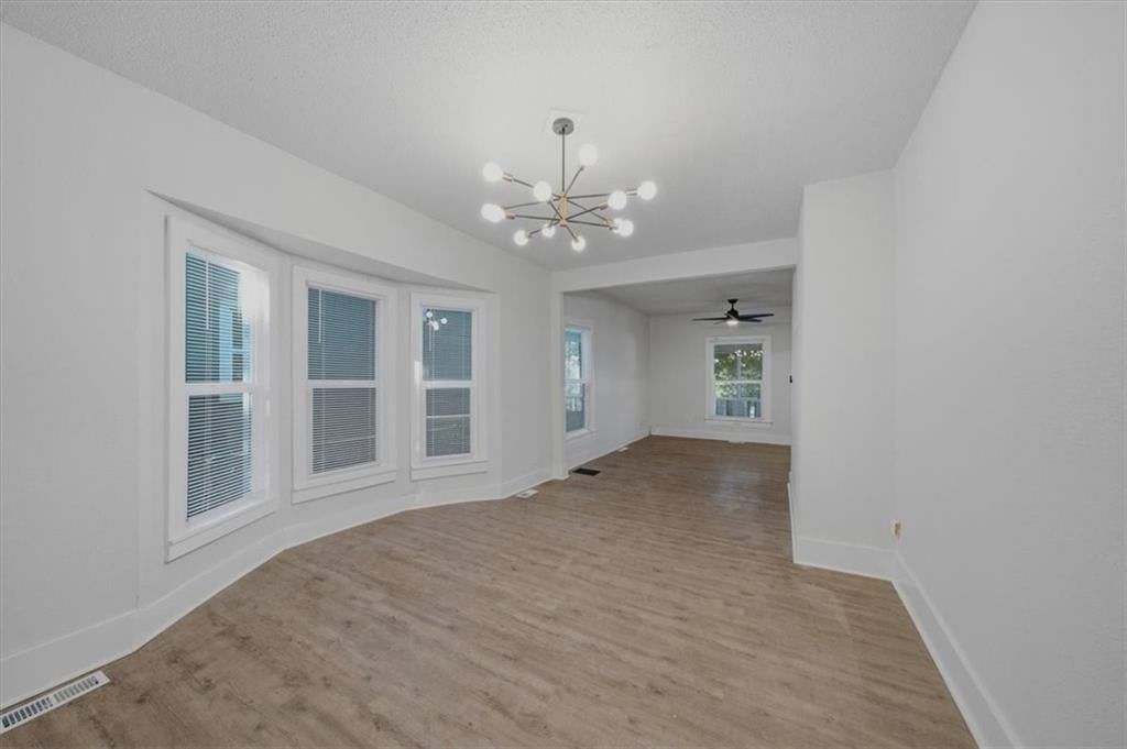 Photo 22 of 24 - 3011 Holmes Street, Kansas City, MO 64109