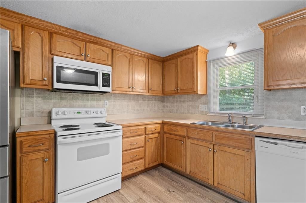 607 SW 8th Street — photo 13