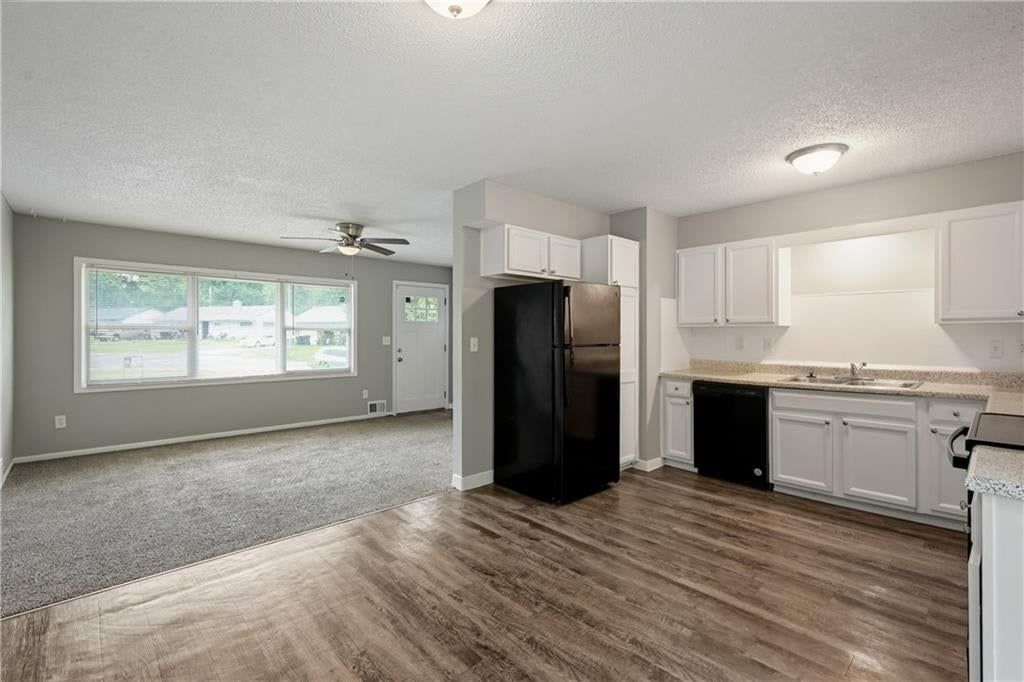 11407 Delmar Avenue — photo 9