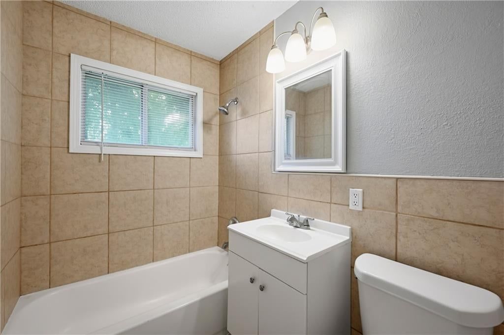 11407 Delmar Avenue — photo 16