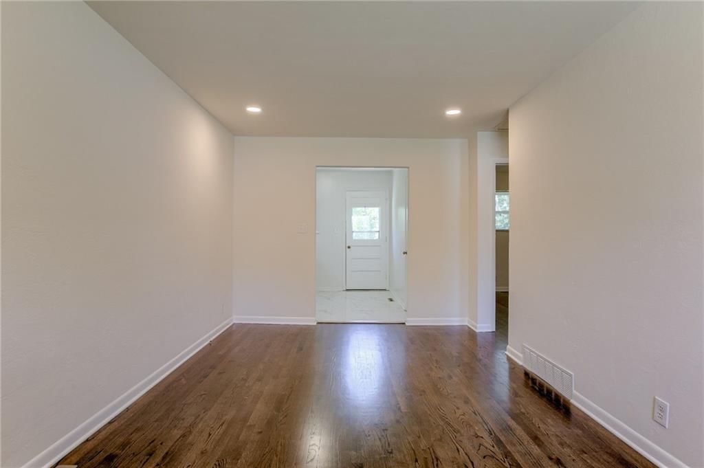 1200 N Osage Street — photo 15