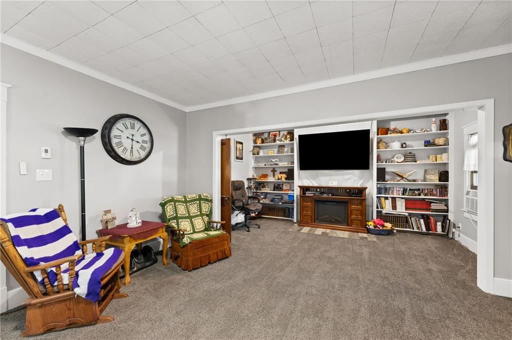 202 N Vine Street — photo 7