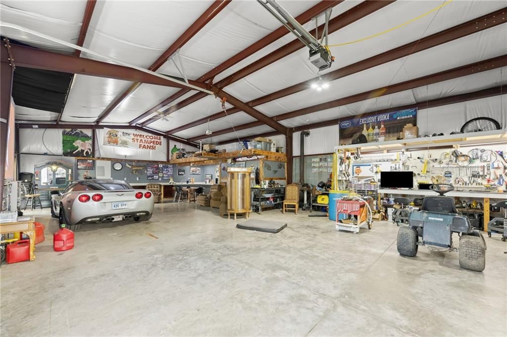 202 N Vine Street — photo 35