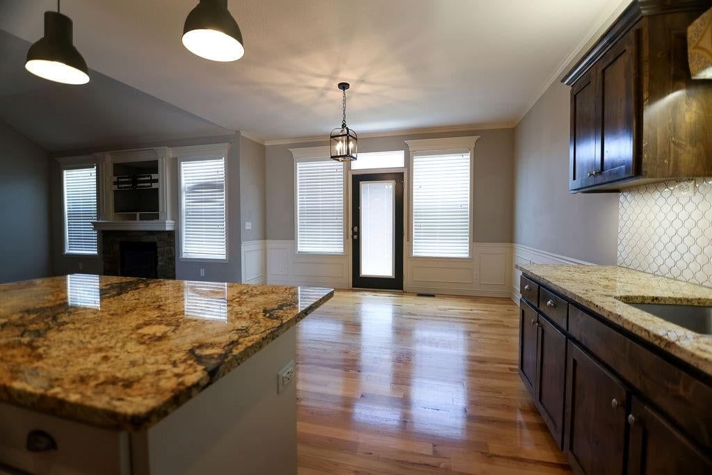 3725 N 154th Street — photo 7