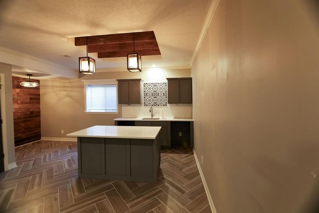 3725 N 154th Street — photo 35